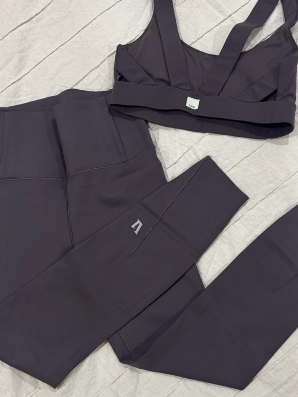 Vuori Dark Charcoal Gray Sports Bralette Crop Top